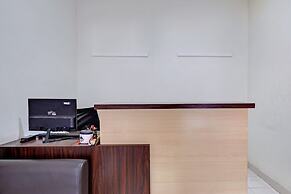 OYO Life 93103 Apartement Gateway Cicadas By Fikri Room