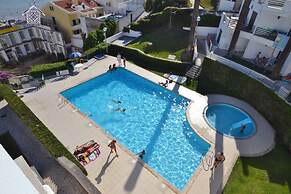 Ba a - With a bay View