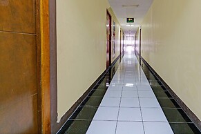 OYO Life 93170 Apartement Gateway Cicadas By Mr Pro