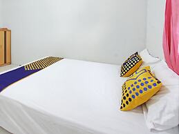 OYO Life 92960 Rumah Kos Kita