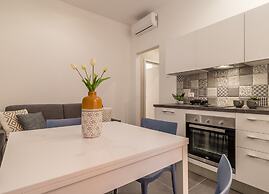 Ghiberti - Grey and Blue