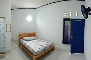 OYO Life 93015 Kos Anto