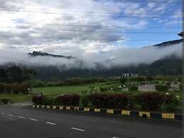 Cosy Selesa Hillhomes and Golf Resort