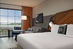 Hotel Nickel Plate Fishers, Tapestry Collection By Hilton