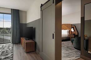 Hotel Nickel Plate Fishers, Tapestry Collection By Hilton