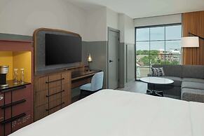 Hotel Nickel Plate Fishers, Tapestry Collection By Hilton