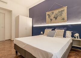 Ghiberti Apartments - Persian Blue