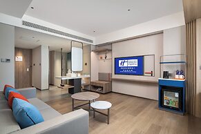 Holiday Inn Express Xi An Aerospace Town by IHG