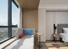 Holiday Inn Express Xi An Aerospace Town by IHG