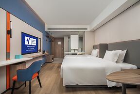 Holiday Inn Express Xi An Aerospace Town by IHG