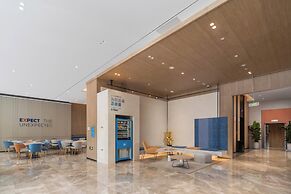 Holiday Inn Express Xi An Aerospace Town by IHG