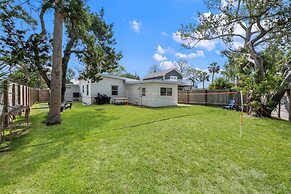 Bay Breeze Bungalow