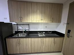 Shore Residences Stays by PBYY