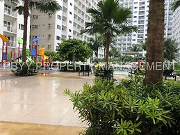 Shore Residences Stays by PBYY