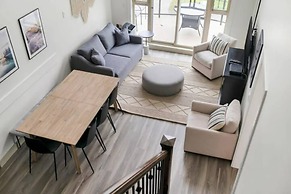 4BR Penthouse Rooftop of Harrison