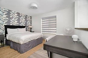 4BR Penthouse Rooftop of Harrison