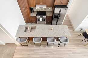 4BR Penthouse Rooftop of Harrison