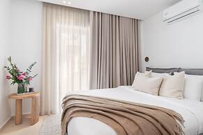 2-bdr SV Elegance Luxury Apt With Shared Pool