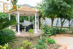 Summer Colors rooms & apartments