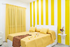 Summer Colors rooms & apartments