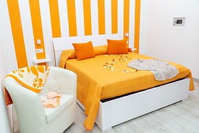 Summer Colors rooms & apartments