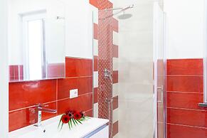 Summer Colors rooms & apartments