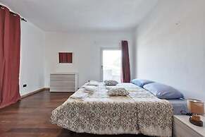 Venice H&S APT Private Room With AC