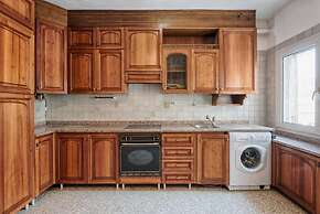 Venice H&S APT Private Room With AC