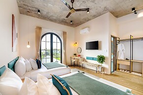 Hoi An Pinus Boutique