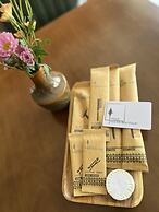 Hoi An Pinus Boutique