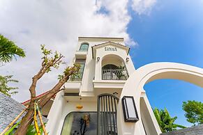 Hoi An Pinus Boutique