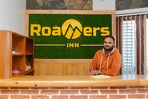 Roamers Inn - Hostel