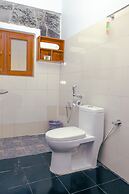 Roamers Inn - Hostel