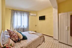 Venice Miramare Residence