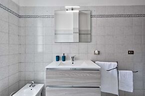 Venice Miramare Residence