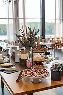 Skåvsjöholm hotell & konferens