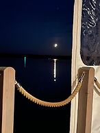 Time out on the Havel - Houseboat