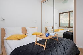 Apartment in Gdańsk Wrzeszcz by Renters