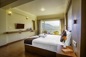 Q Saina's Mapham Darjeeling