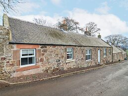 8 Barney Mains Cottage