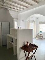 Mykonian Luxury Villa Azure w View Pool