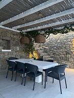 Mykonian Luxury Villa Azure w View Pool