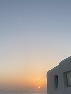 Mykonian Luxury Villa Azure w View Pool