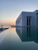 Mykonian Luxury Villa Azure w View Pool