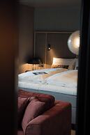 Henningsvær Bryggehotell - by Classic Norway Hotels