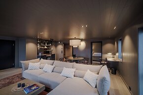 Henningsvær Bryggehotell - by Classic Norway Hotels