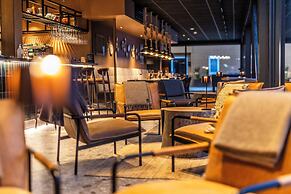 Henningsvær Bryggehotell - by Classic Norway Hotels