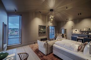 Henningsvær Bryggehotell - by Classic Norway Hotels