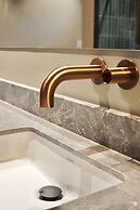 Henningsvær Bryggehotell - by Classic Norway Hotels