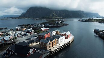 Henningsvær Bryggehotell - by Classic Norway Hotels